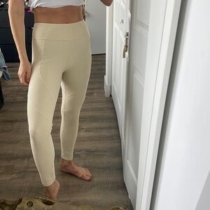 Devon Windsor Textured leggings size S